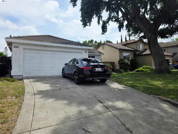 $495,999 | 8226 Windmill Oaks Place, Antelope, CA 95843