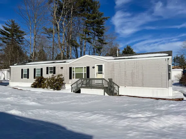 $99,000 | 80 Colonial Village, Somersworth, NH 03878