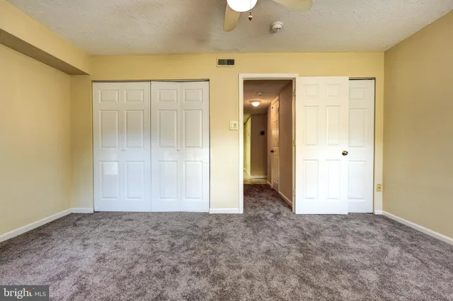 $158,000 | 876 Quince Orchard Boulevard, Unit 876T1, Gaithersburg, MD 20878