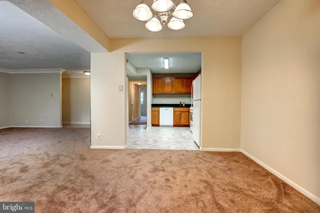 $158,000 | 876 Quince Orchard Boulevard, Unit 876T1, Gaithersburg, MD 20878