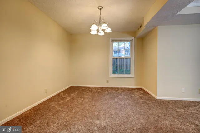 $158,000 | 876 Quince Orchard Boulevard, Unit 876T1, Gaithersburg, MD 20878