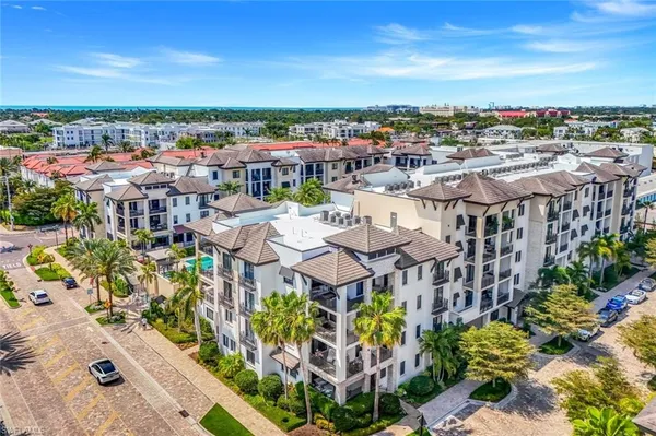 $1,550,000 | 1035 3rd Avenue South, Unit 406, Naples, FL 34102