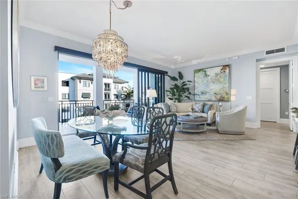 $1,550,000 | 1035 3rd Avenue South, Unit 406, Naples, FL 34102