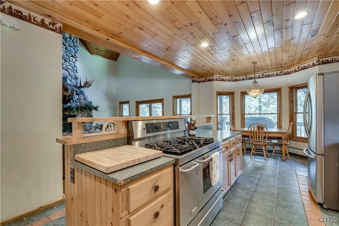 109 Fletcher Road Webb, NY 13420 - Photo 10 of 42