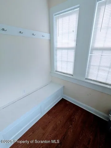 a view of empty room with window