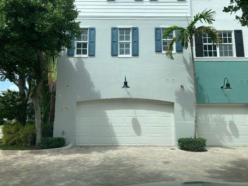 336 West Mallory Circle, Unit 336 Delray Beach, FL 33483 - Photo 23 of 25 Photo 24