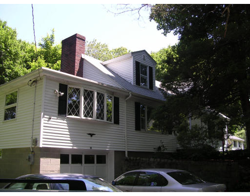 35 Maple Road Chelmsford, MA 01824 - Photo 2 of 8
