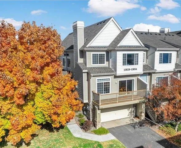 $309,900 | 13828 52nd Avenue North, Plymouth, MN 55446