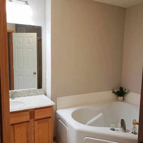 $304,900 | 13828 52nd Avenue North, Plymouth, MN 55446