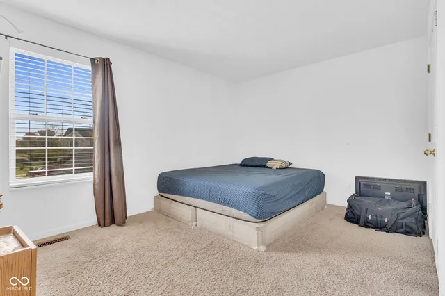 $360,000 | 8626 Golden Falls Circle, Avon, IN 46123