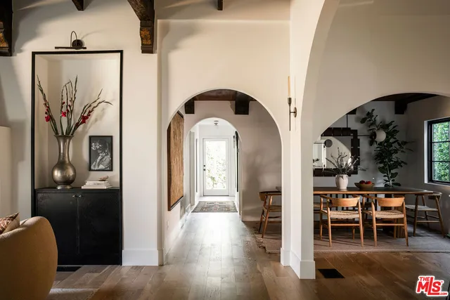 $1,595,000 | 5308 Hillcrest Drive, Los Angeles, CA 90043