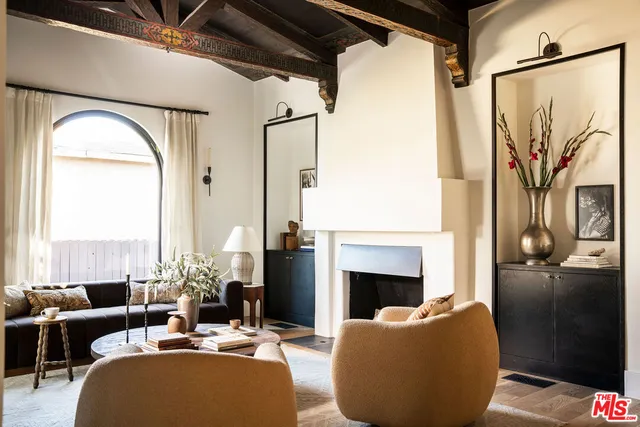 $1,595,000 | 5308 Hillcrest Drive, Los Angeles, CA 90043