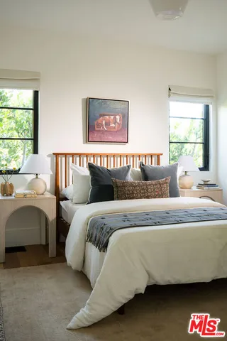 $1,595,000 | 5308 Hillcrest Drive, Los Angeles, CA 90043