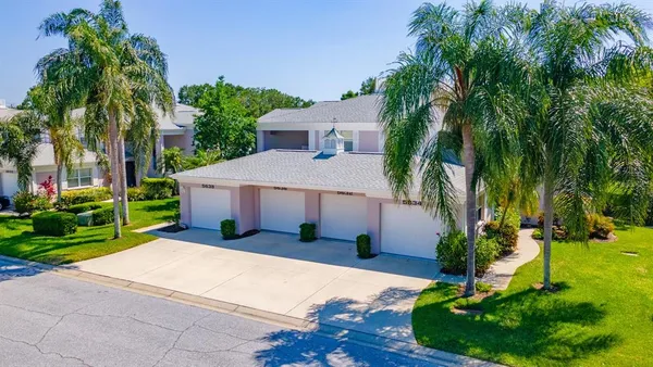 $2,200 | 5634 Sheffield Greene Circle, Unit 18, Sarasota, FL 34235