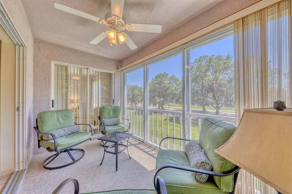 $2,200 | 5634 Sheffield Greene Circle, Unit 18, Sarasota, FL 34235