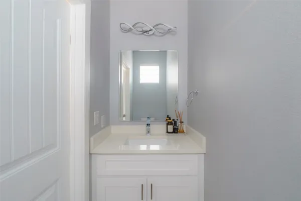 $435,000 | 302 Delmar Avenue, Unit B, Austin, TX 78752
