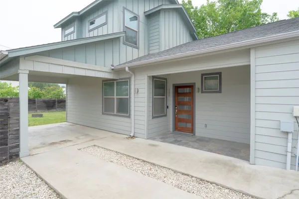 $435,000 | 302 Delmar Avenue, Unit B, Austin, TX 78752