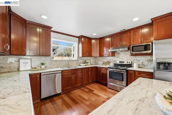 $1,590,000 | 1565 Mendoza Court, Pleasanton, CA 94566