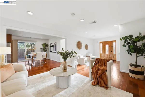 $1,590,000 | 1565 Mendoza Court, Pleasanton, CA 94566