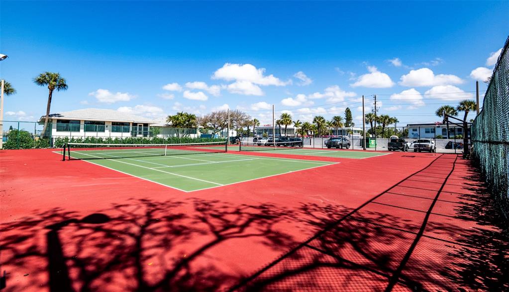 7100 Sunset Way, Unit 810 St. Pete Beach, FL 33706 - Photo 34 of 42 a view of a basketball court