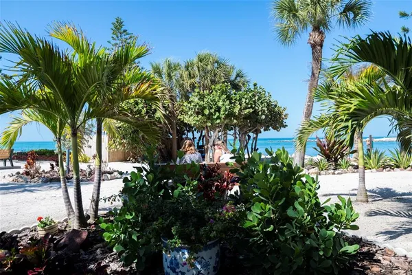 $3,500 | 7100 Sunset Way, Unit 810, St. Pete Beach, FL 33706