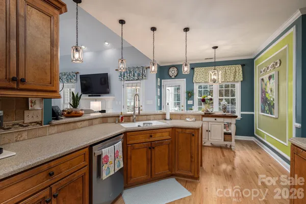 $439,000 | 1013 Marguerite Drive, Lowell, NC 28098