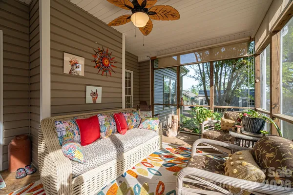 $439,000 | 1013 Marguerite Drive, Lowell, NC 28098