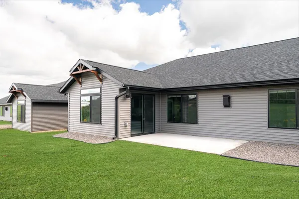 $349,900 | S4698 Erickson Lane, Viroqua, WI 54665