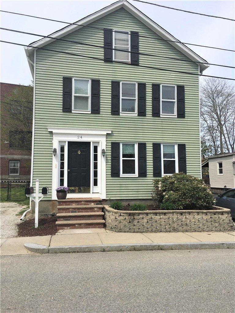 24 Barney Street Warren, RI 02885 - Photo 1 of 27 Gallery Image 1