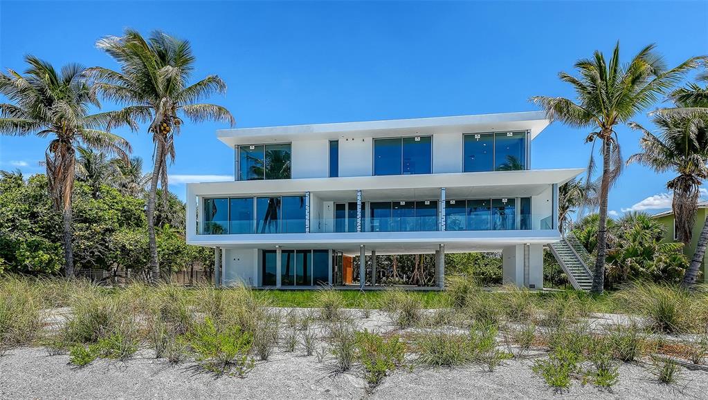 6603 Gulfside Road Longboat Key, FL 34228 - Photo 5 of 40