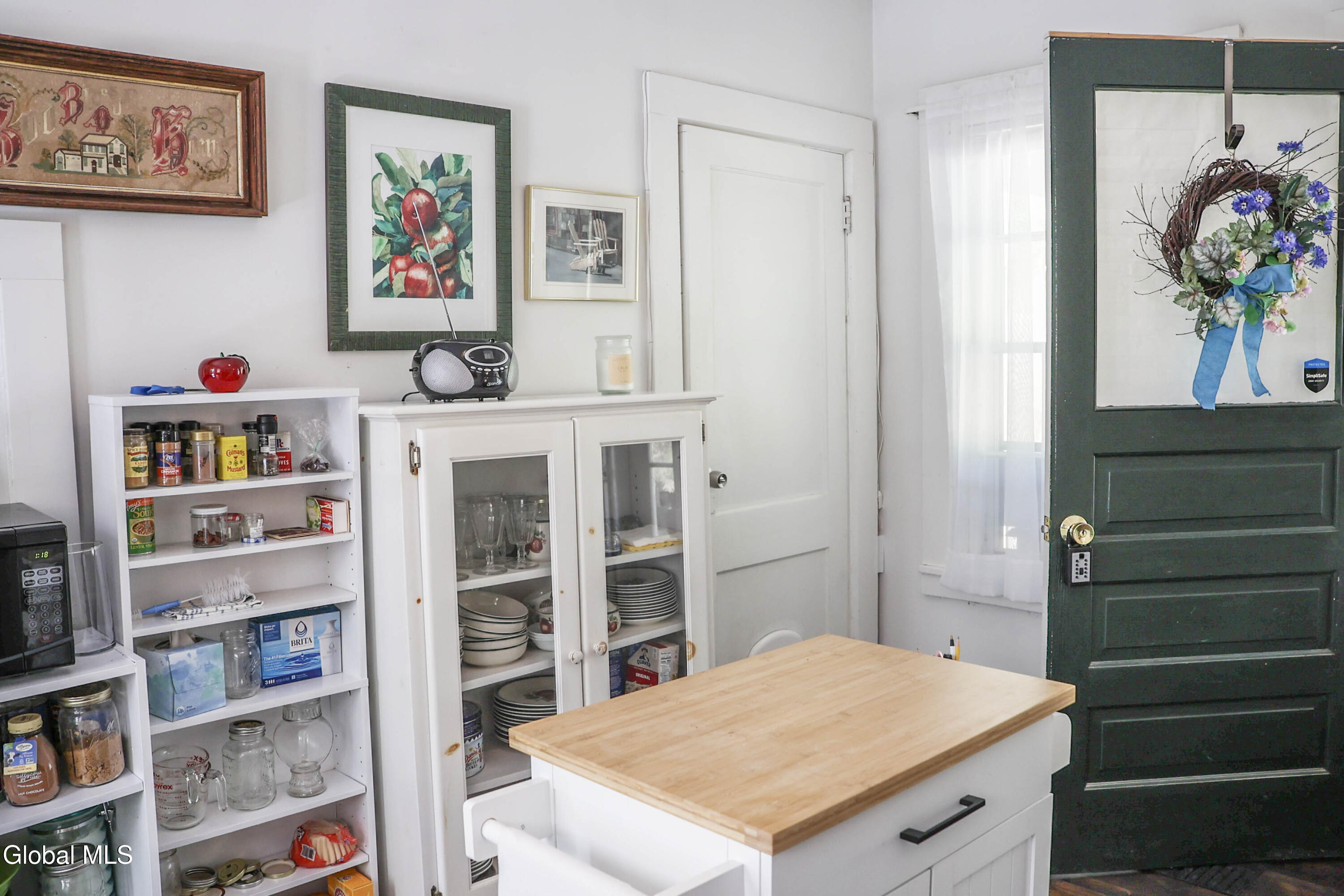 802 Creek Road Crown Point, NY 12928 - Photo 12 of 46 KitchenShot2