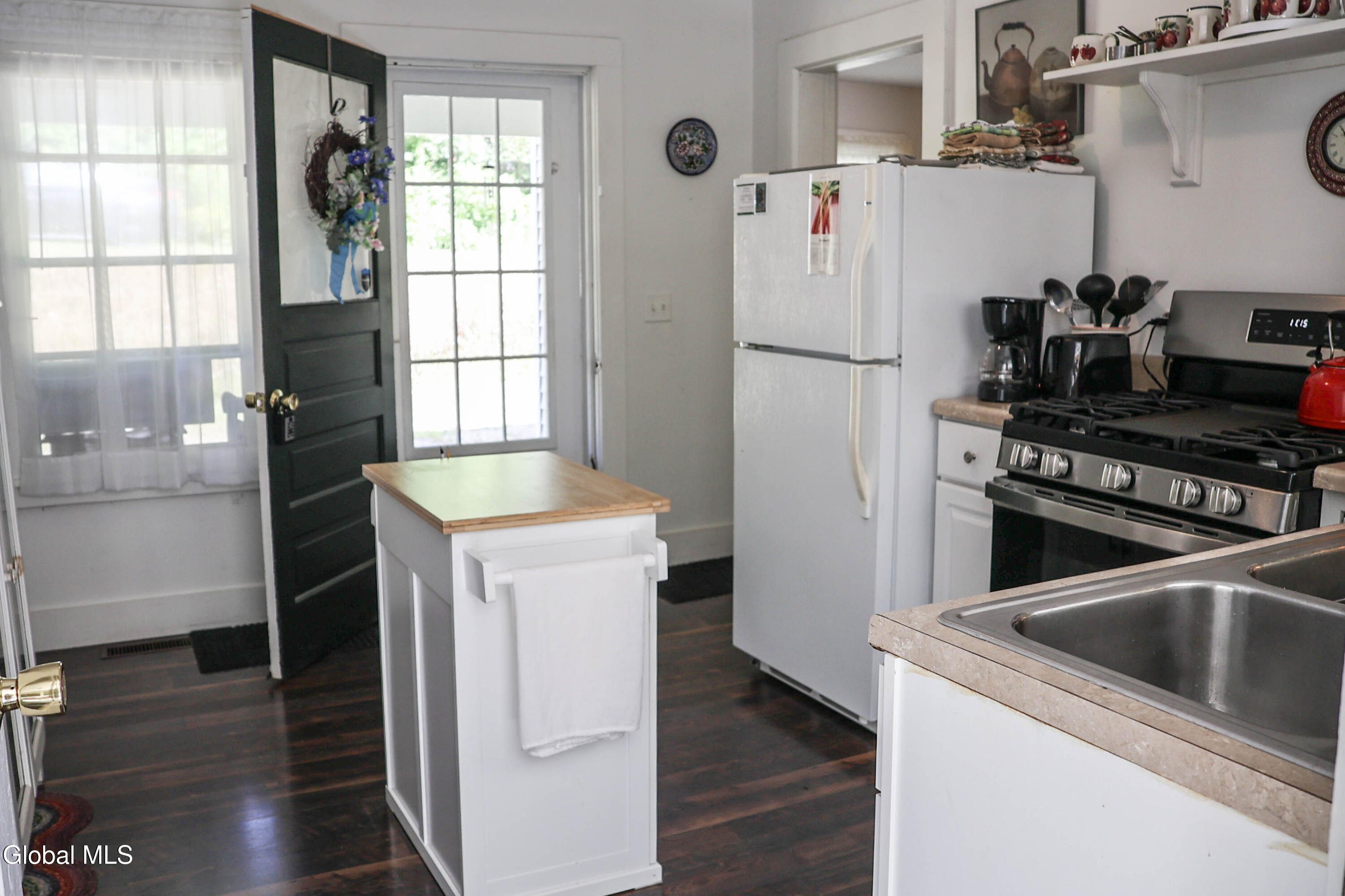 802 Creek Road Crown Point, NY 12928 - Photo 13 of 46 KitchenShot4