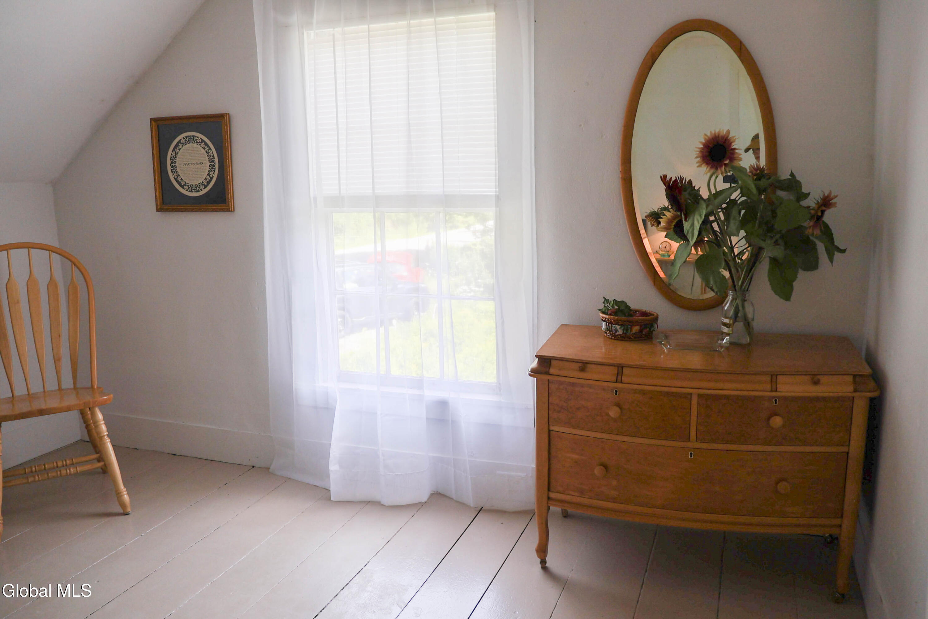 802 Creek Road Crown Point, NY 12928 - Photo 40 of 46 PrimaryBedroom4thShot