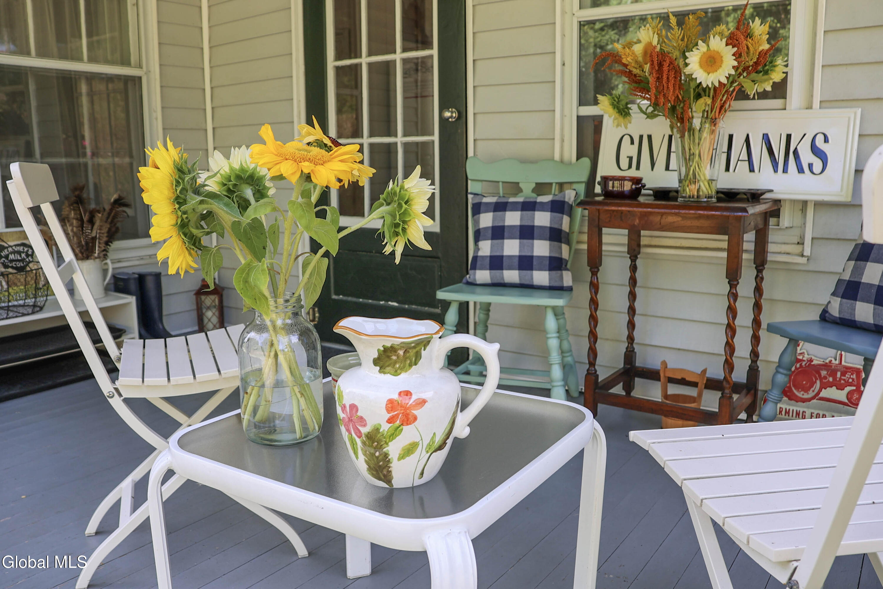 802 Creek Road Crown Point, NY 12928 - Photo 7 of 46 PorchforGathering3