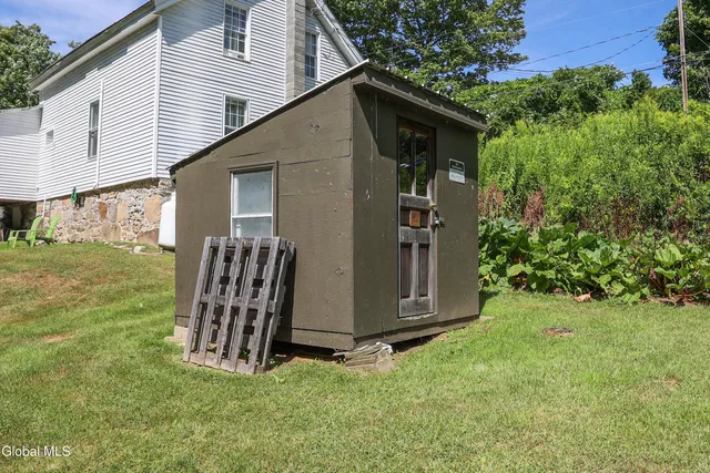 $189,000 | 802 Creek Road, Crown Point, NY 12928