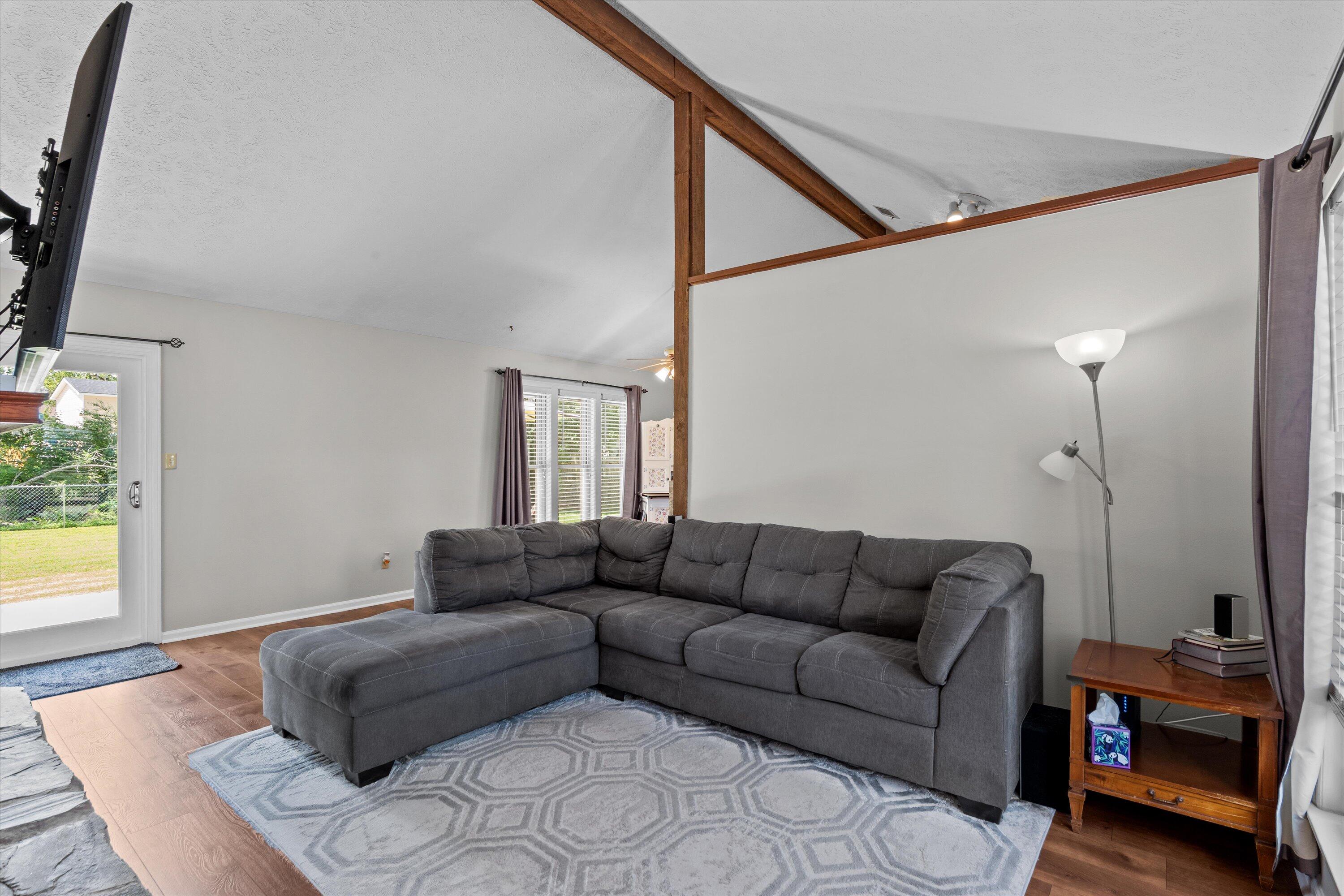 3924 Old Trail Road Augusta, GA 30907 - Photo 5 of 30 5-grt rm.