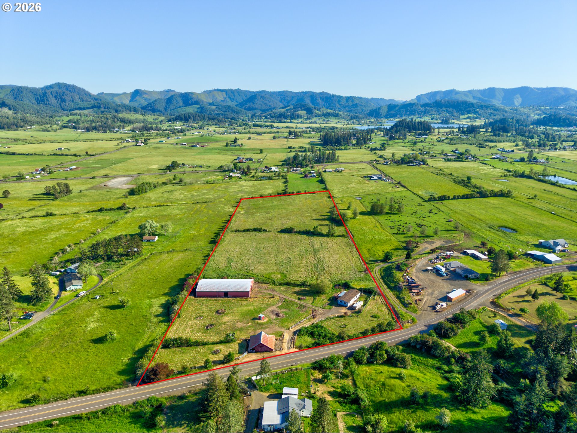2529 Northside Road Sutherlin, OR 97479 - Photo 8 of 42