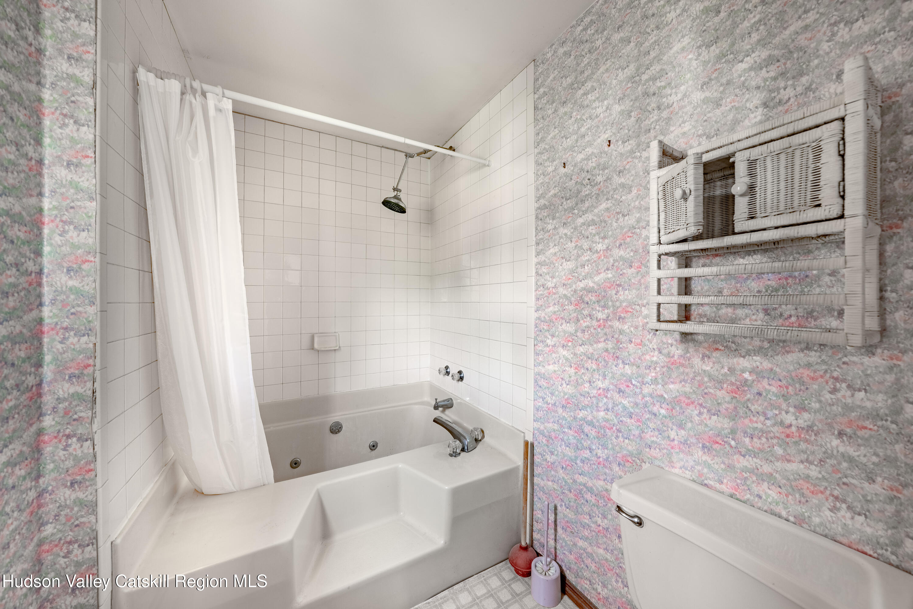 32 Red Maple Road Saugerties, NY 12477 - Photo 18 of 26 a bathroom with a bathtub and shower