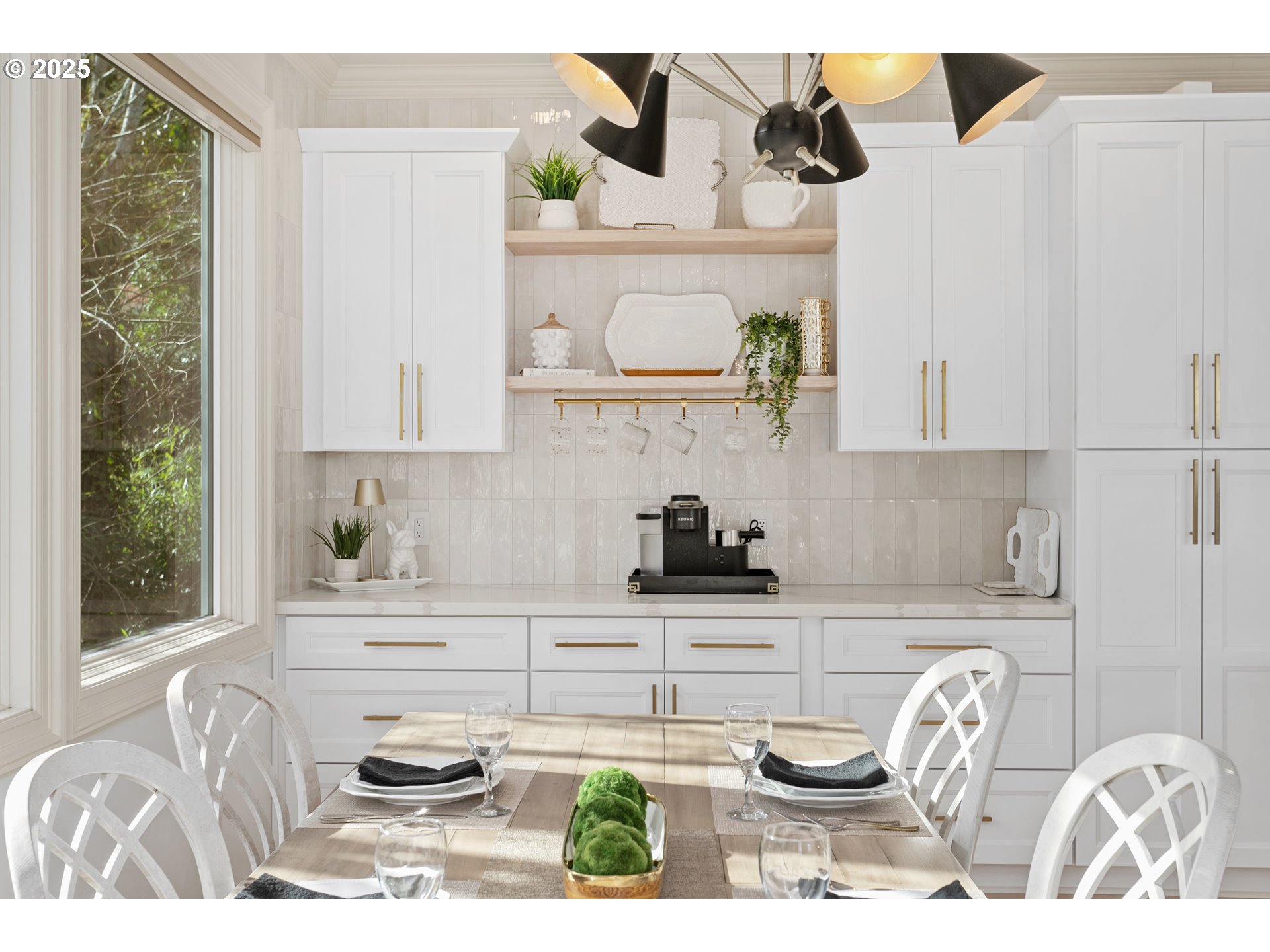 1040 Southwest Myrtle Drive Portland, OR 97201 - Photo 16 of 47