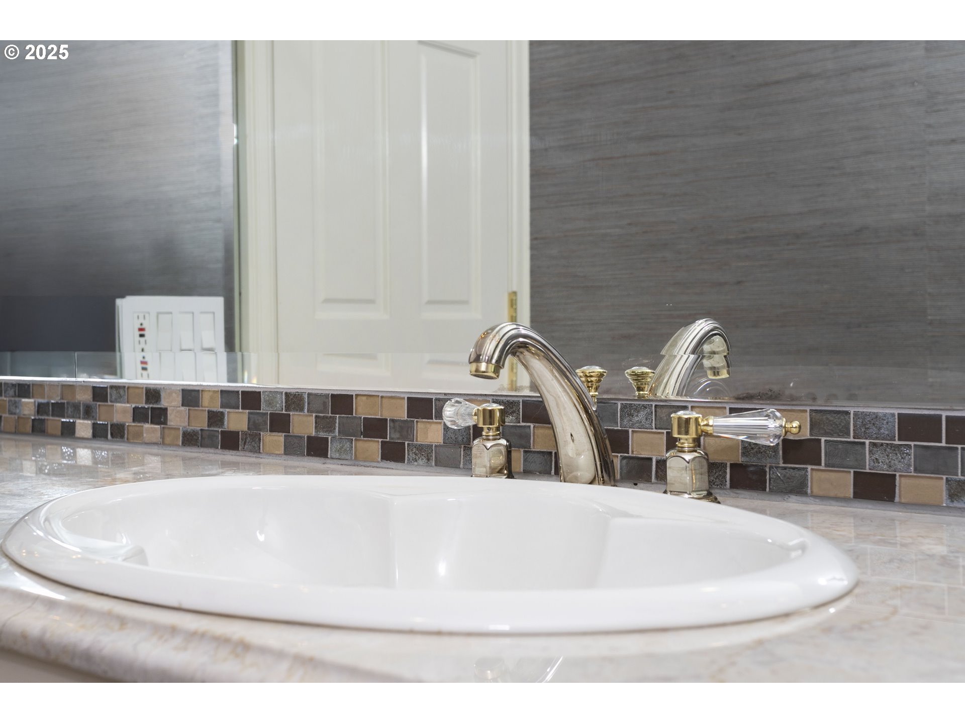 1040 Southwest Myrtle Drive Portland, OR 97201 - Photo 22 of 47