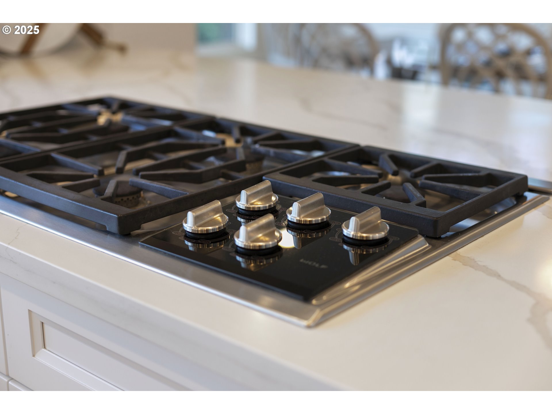 1040 Southwest Myrtle Drive Portland, OR 97201 - Photo 10 of 47