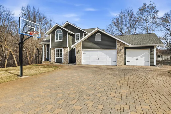 $499,900 | 1907 Meadow Rose Boulevard, St. Cloud, MN 56301