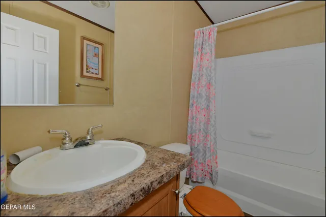 $225,800 | 529 Paloma Blanca Drive, Chaparral, NM 88081