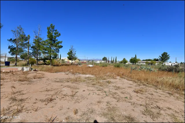 $225,800 | 529 Paloma Blanca Drive, Chaparral, NM 88081