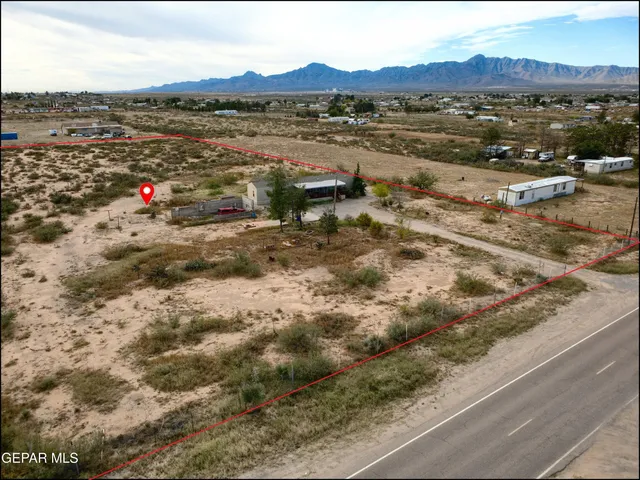 $225,800 | 529 Paloma Blanca Drive, Chaparral, NM 88081