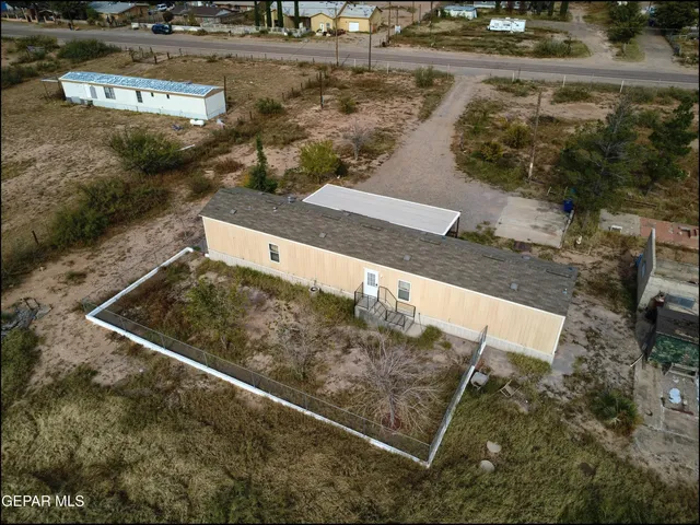 $225,800 | 529 Paloma Blanca Drive, Chaparral, NM 88081