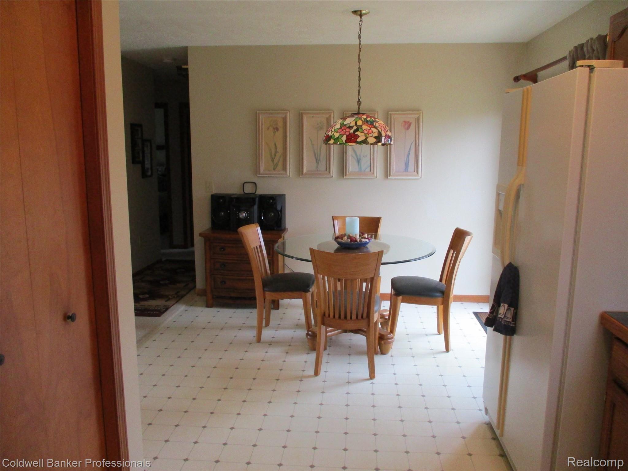7096 South Ruess Road Owosso, MI 48867 - Photo 10 of 54 9.JPG