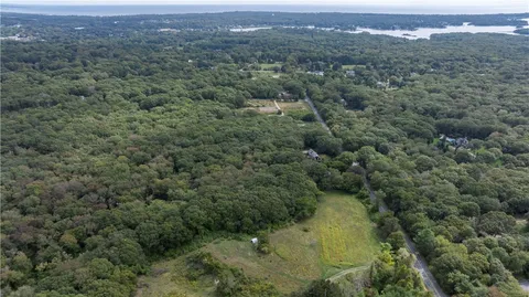 $1,975,000 | 47 Tuckertown Road, South Kingstown, RI 02879