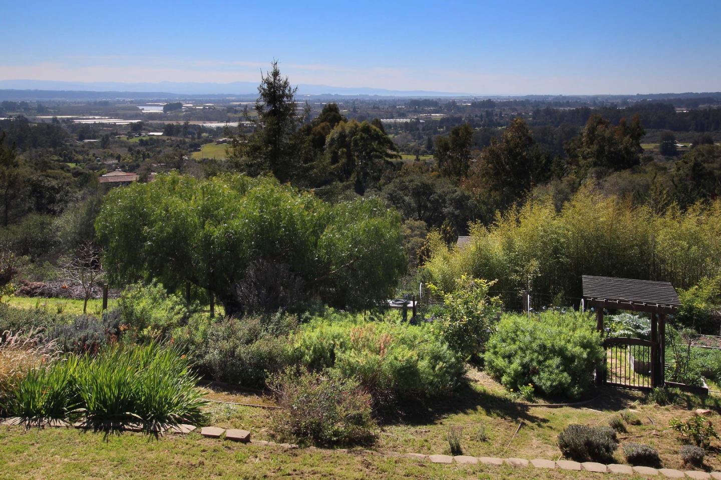 920 Smith Road Watsonville, CA 95076 - Photo 23 of 26