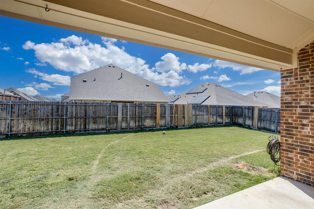 248 Georgetown Drive Forney, TX 75126 - Photo 32 of 39 a view of a backyard